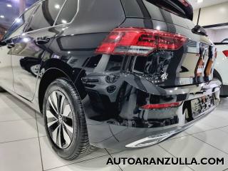 VOLKSWAGEN Golf usata, con Luci diurne LED