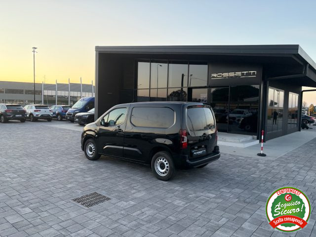 OPEL Combo usata, con Cruise Control