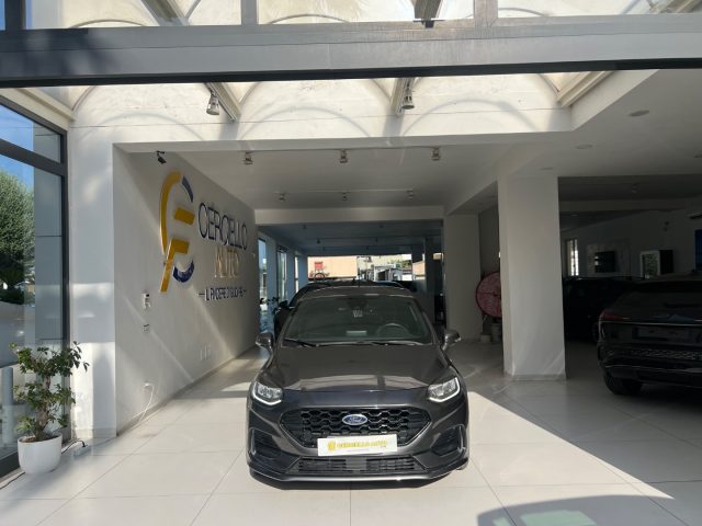 FORD Fiesta usata, con Autoradio