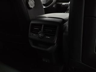PEUGEOT 3008 usata, con Sedile posteriore sdoppiato