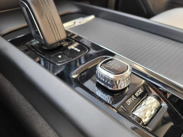VOLVO XC60 usata, con Chiusura centralizzata