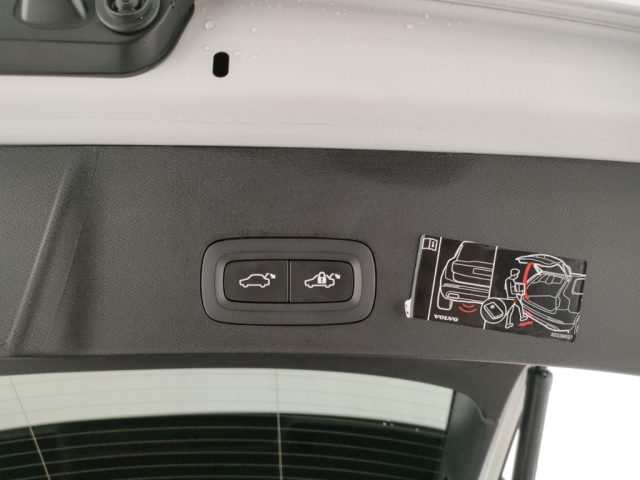 VOLVO XC40 usata, con Cerchi in lega