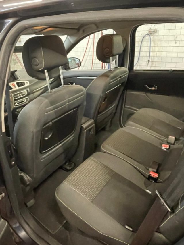 RENAULT Scenic usata, con Controllo trazione