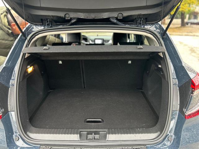 RENAULT Captur usata 27