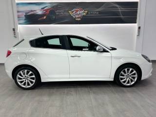 ALFA ROMEO Giulietta usata, con Airbag Passeggero