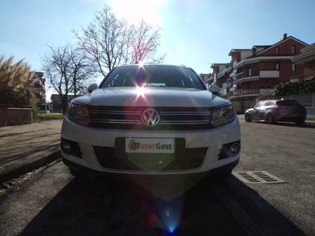 VOLKSWAGEN Tiguan usata, con Specchietti laterali elettrici