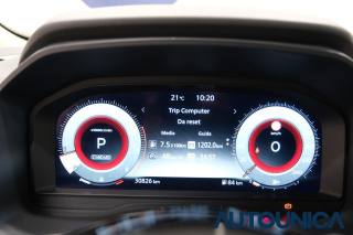 NISSAN Qashqai usata, con Boardcomputer