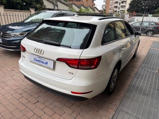 AUDI A4 usata, con Autoradio