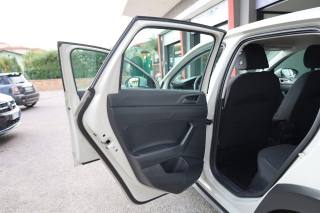 VOLKSWAGEN Taigo usata 103