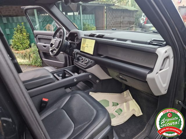 LAND ROVER Defender usata, con Climatizzatore