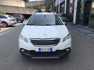 PEUGEOT 2008 usata, con Airbag