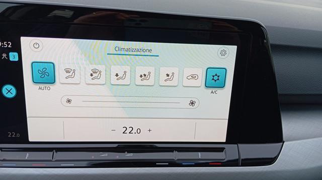 VOLKSWAGEN Golf usata, con Hill holder