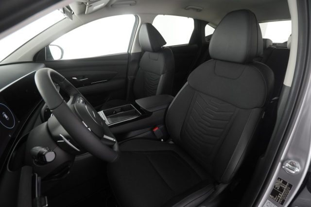 HYUNDAI Tucson usata 9