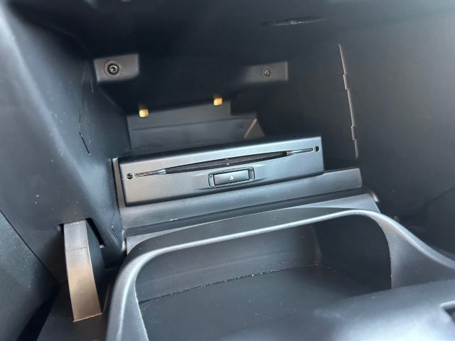 PEUGEOT 2008 usata, con Sedili sportivi