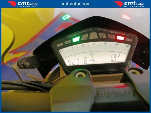 DUCATI Streetfighter usata 5