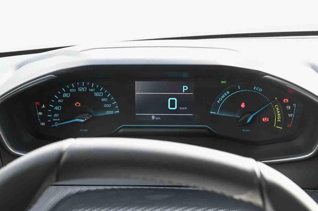 PEUGEOT 208 usata, con USB