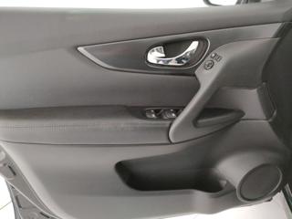 NISSAN Qashqai usata, con Climatizzatore