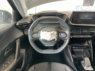 PEUGEOT 2008 usata, con Servosterzo