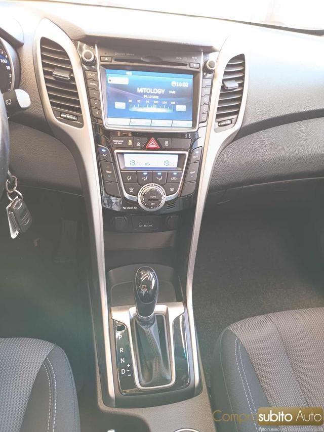 HYUNDAI i30 usata 30