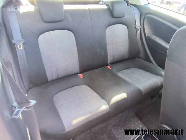 FIAT Punto usata 16