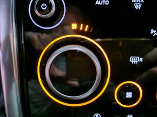 LAND ROVER Discovery Sport usata, con Regolazione elettrica sedili