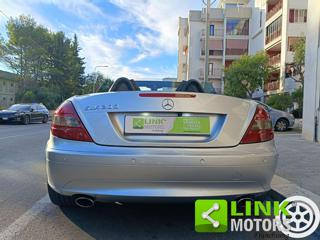 MERCEDES-BENZ SLK 200 usata 56