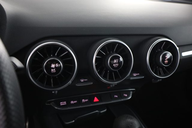 AUDI TT usata 15