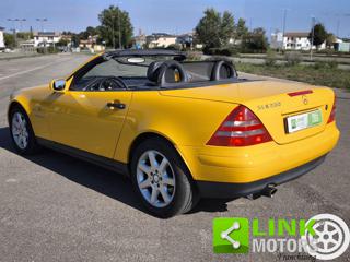 MERCEDES-BENZ SLK 200 usata, con Cerchi in lega