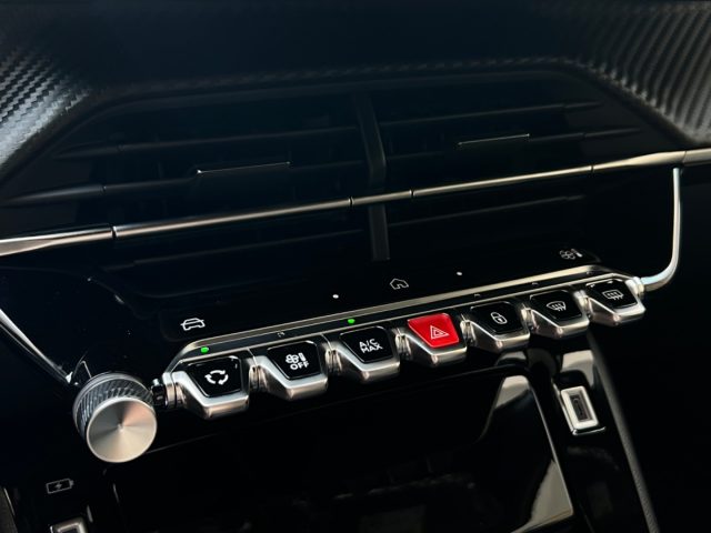 PEUGEOT 2008 usata, con Vivavoce