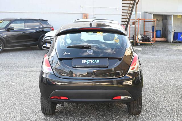 LANCIA Ypsilon usata, con Autoradio