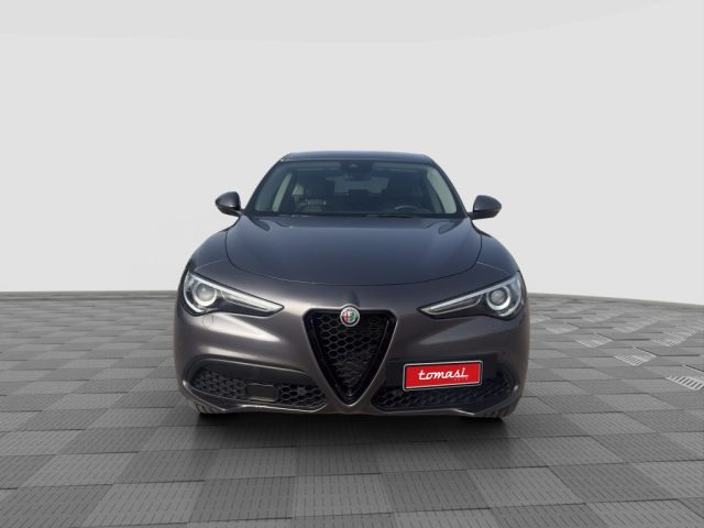 ALFA ROMEO Stelvio usata 0