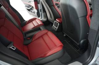 PORSCHE Taycan usata, con Controllo automatico clima