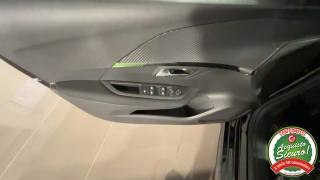 PEUGEOT 208 usata, con Sensore di luce