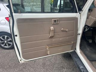 TOYOTA Land Cruiser usata 16