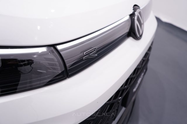 VOLKSWAGEN Tiguan usata, con Telecamera per parcheggio assistito