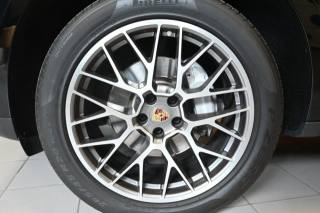 PORSCHE Macan usata 103