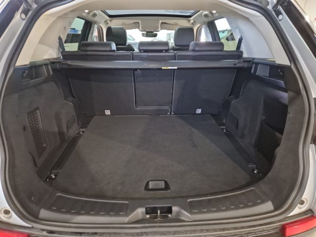 LAND ROVER Discovery Sport usata, con Regolazione elettrica sedili