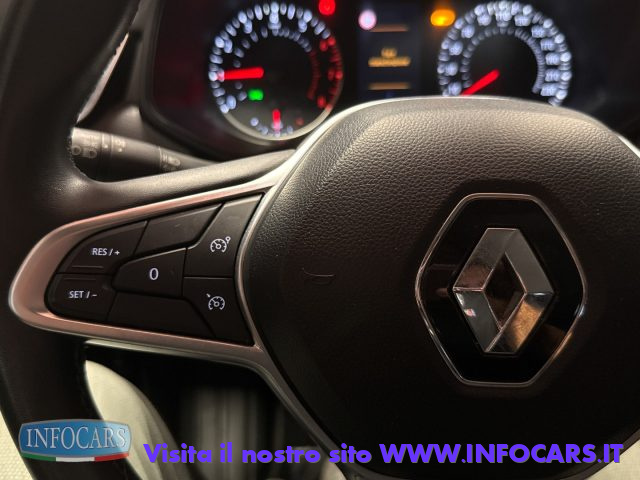 RENAULT Clio usata, con Touch screen