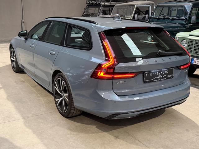 VOLVO V90 usata, con Autoradio