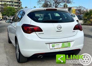 OPEL Astra usata, con Climatizzatore