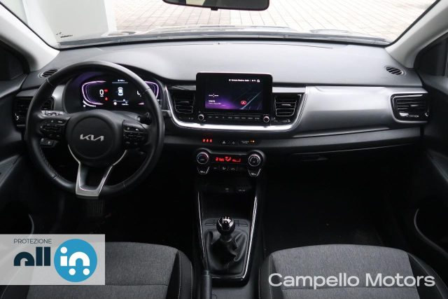 KIA Stonic usata 6