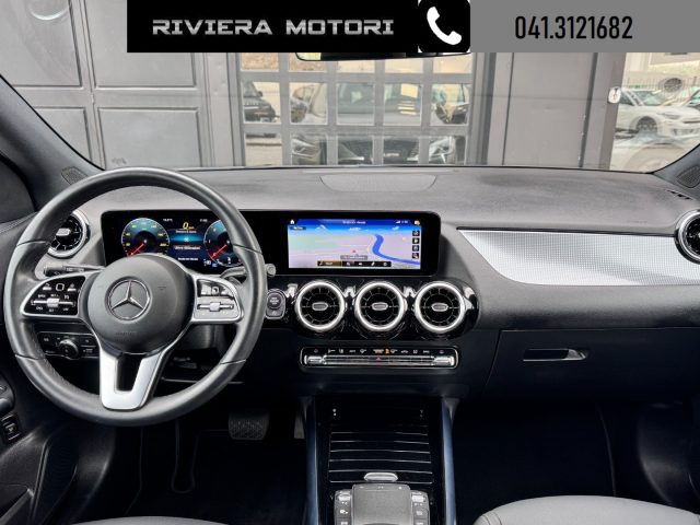 MERCEDES-BENZ GLA 180 usata, con Boardcomputer