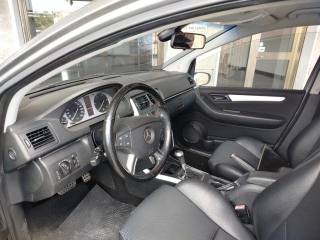 MERCEDES-BENZ B 180 usata, con Autoradio