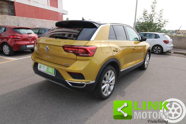 VOLKSWAGEN T-Roc usata 25