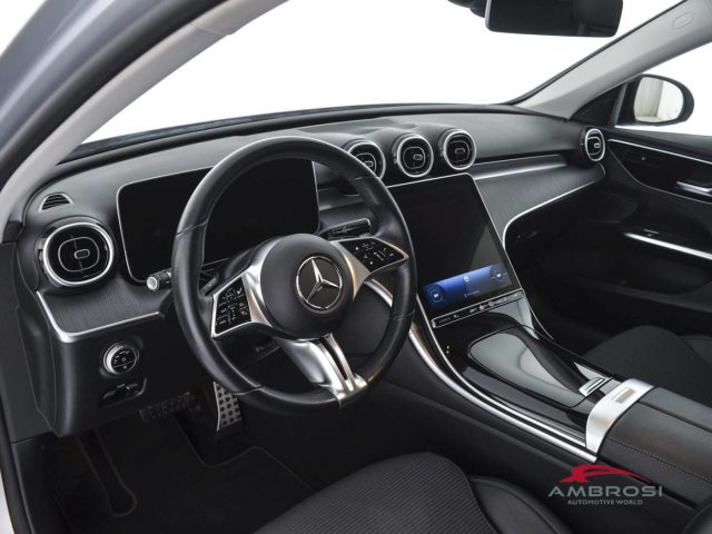 MERCEDES-BENZ C 220 usata 7