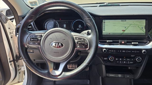 KIA Niro usata, con USB