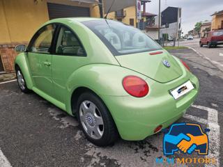 VOLKSWAGEN New Beetle usata, con Autoradio