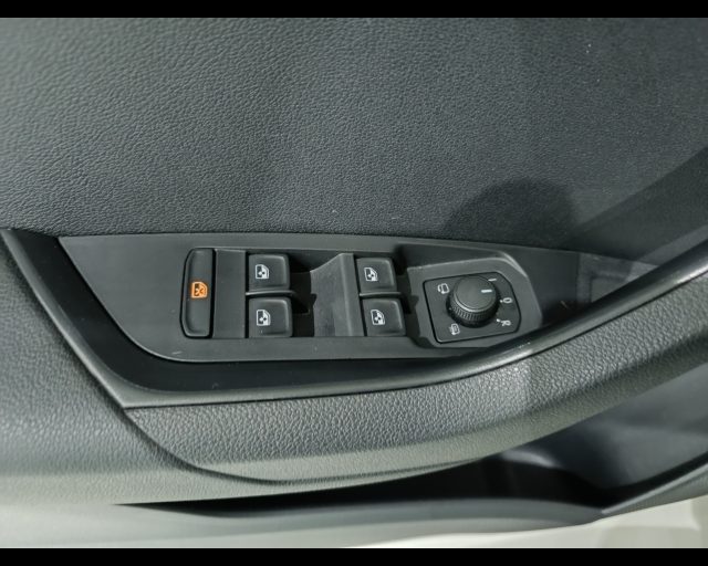 SKODA Karoq usata, con Frenata d