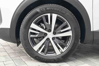 PEUGEOT 3008 usata, con Climatizzatore