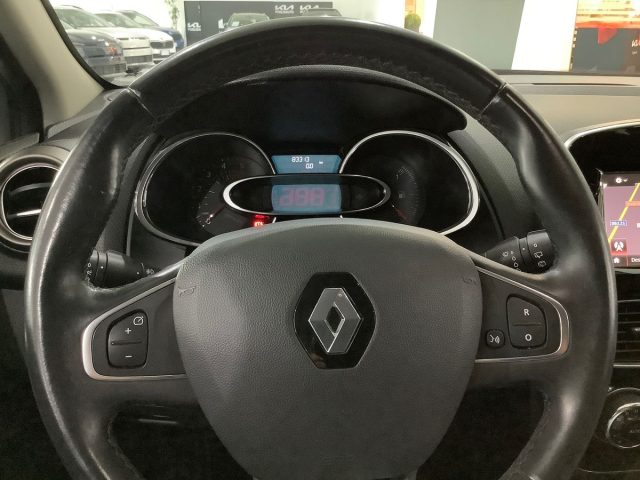 RENAULT Clio usata, con Autoradio digitale